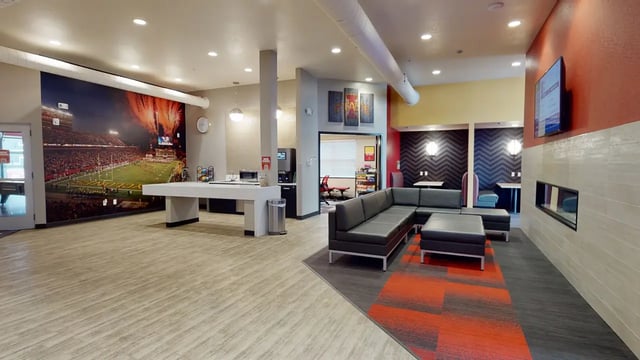 pros-Clubhouse3