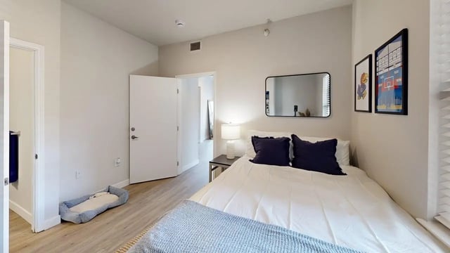 proth-Bedroom-8