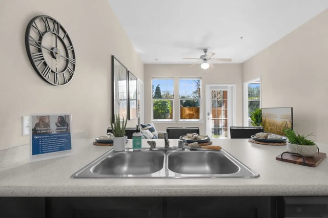 pro14-Kitchen-3