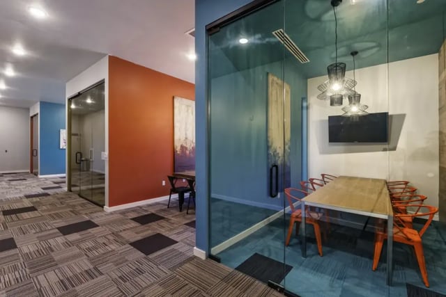 proium-1024x683