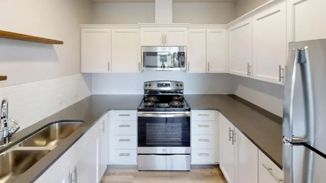 pro.39901954781