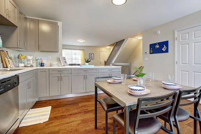 prownhomes-1_RL