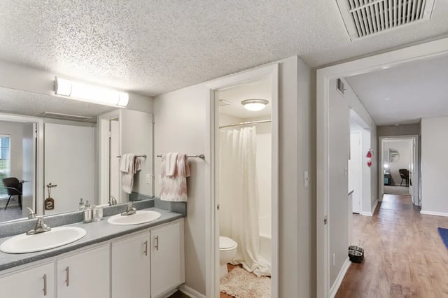 pro759-bathroom