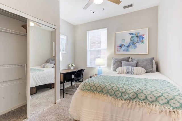 pro1761-bedroom