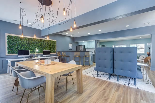 proouse-seating