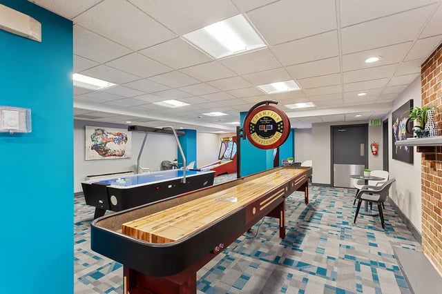 pro18-game-room