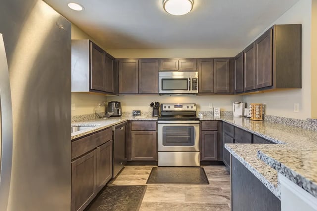 pro1761-kitchen