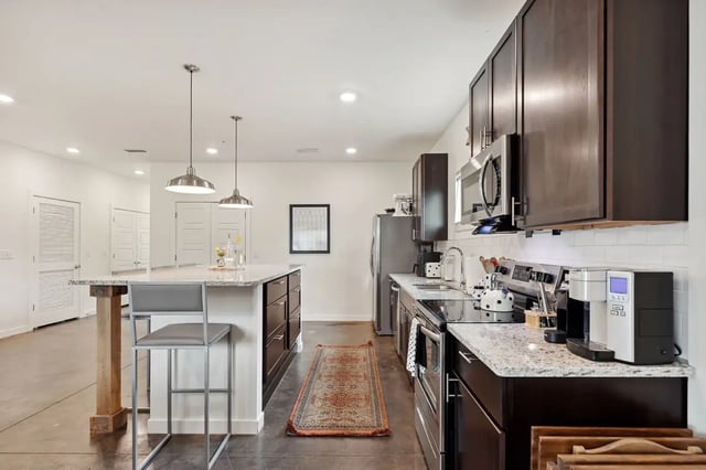 pro6608-kitchen