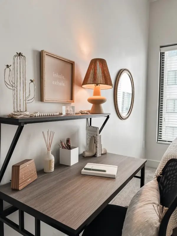 prory-apt-00008