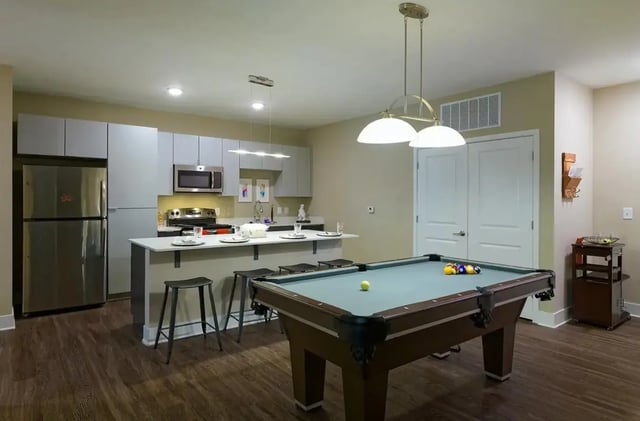 prollery-apt-10