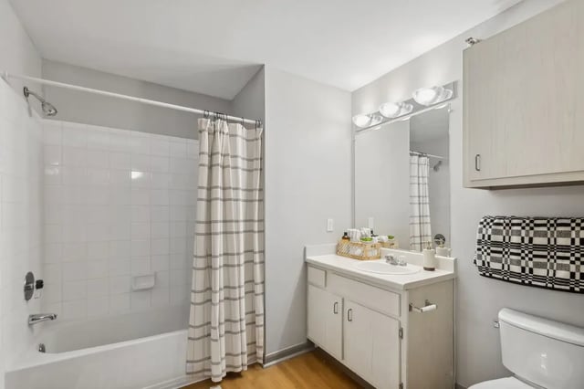 pro4-bathroom-2