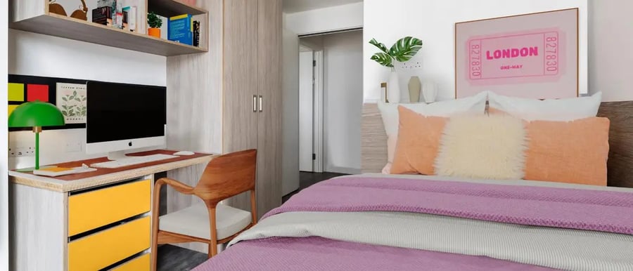 Desk computer chair bed with pillows bedroom at Chapter London Bridge in London Student Accommodation