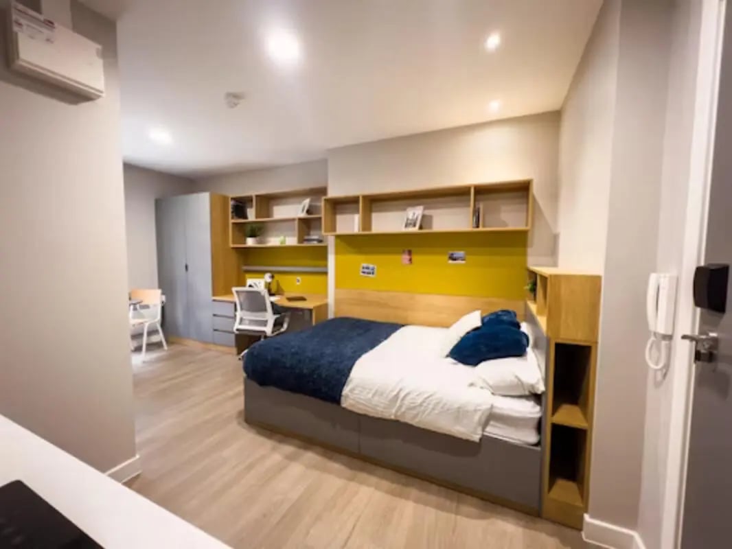 Bed desk shelves and closet bedroom at Panmure Court in Edinburgh Student Accommodation