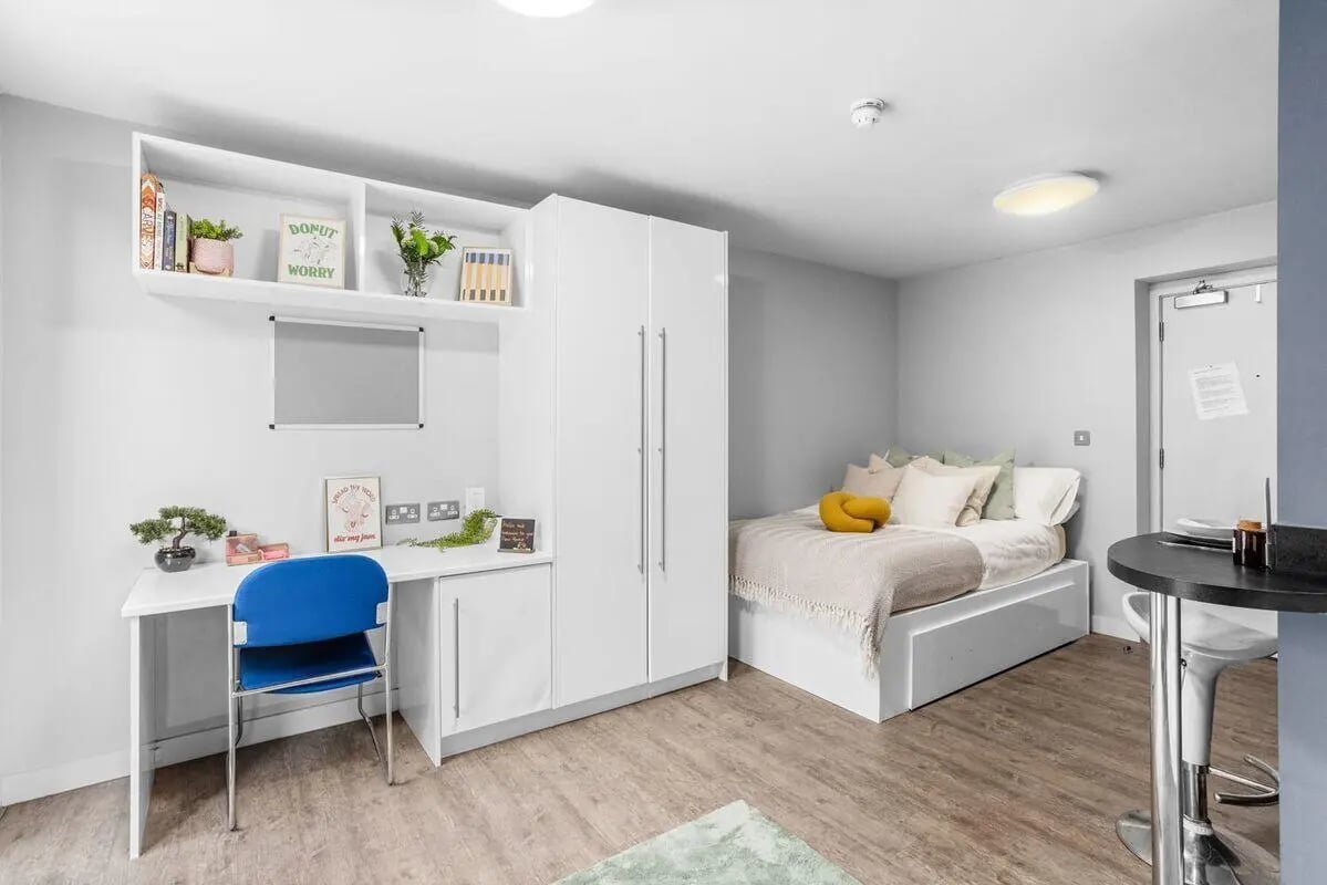 Bed desk wardrobe and chair bedroom at Alwyn Court in Cardiff Student Accommodation