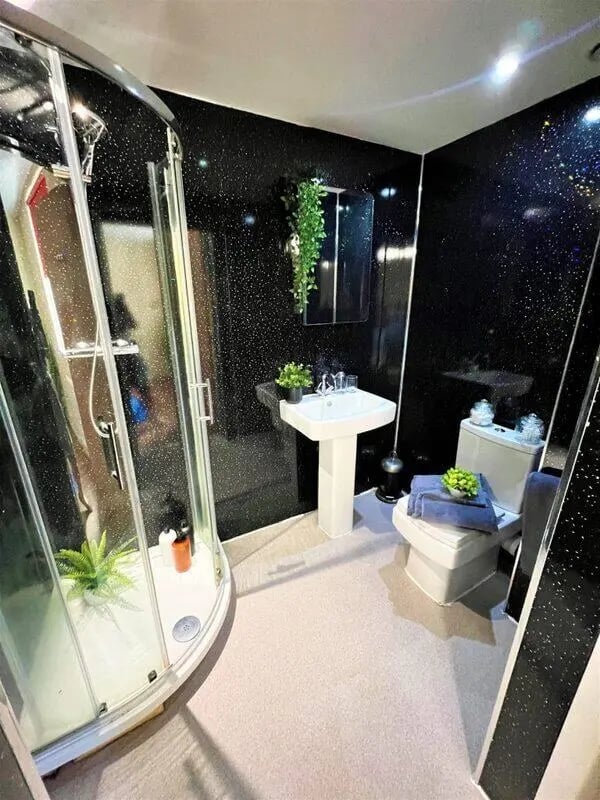 Shower sink toilet black glitter walls bathroom at Falkland House in Liverpool Student Accommodation