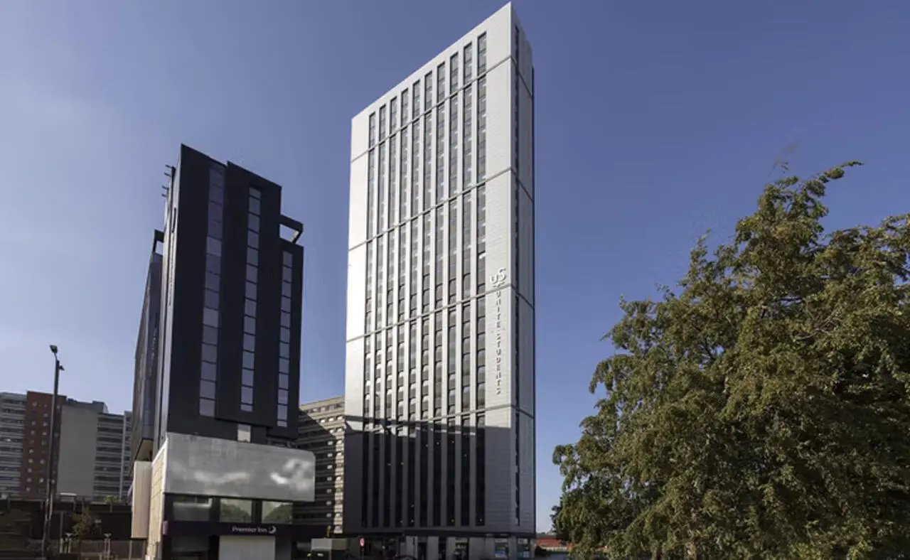 Modern high rise student accommodation exterior. at The Plaza in Leeds Student Accommodation