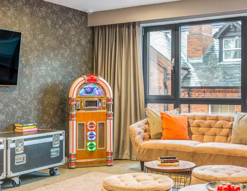 Jukebox sofa and trunk living room at Gravity in Lincoln Student Accommodation