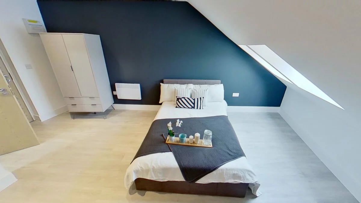 Bed wardrobe heater and decor bedroom at Dojo House Nottingham in Nottingham Student Accommodation