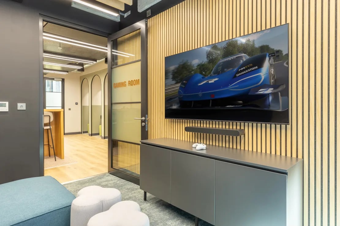 TV console game controller and stools gaming room at Winfield Court in Nottingham Student Accommodation