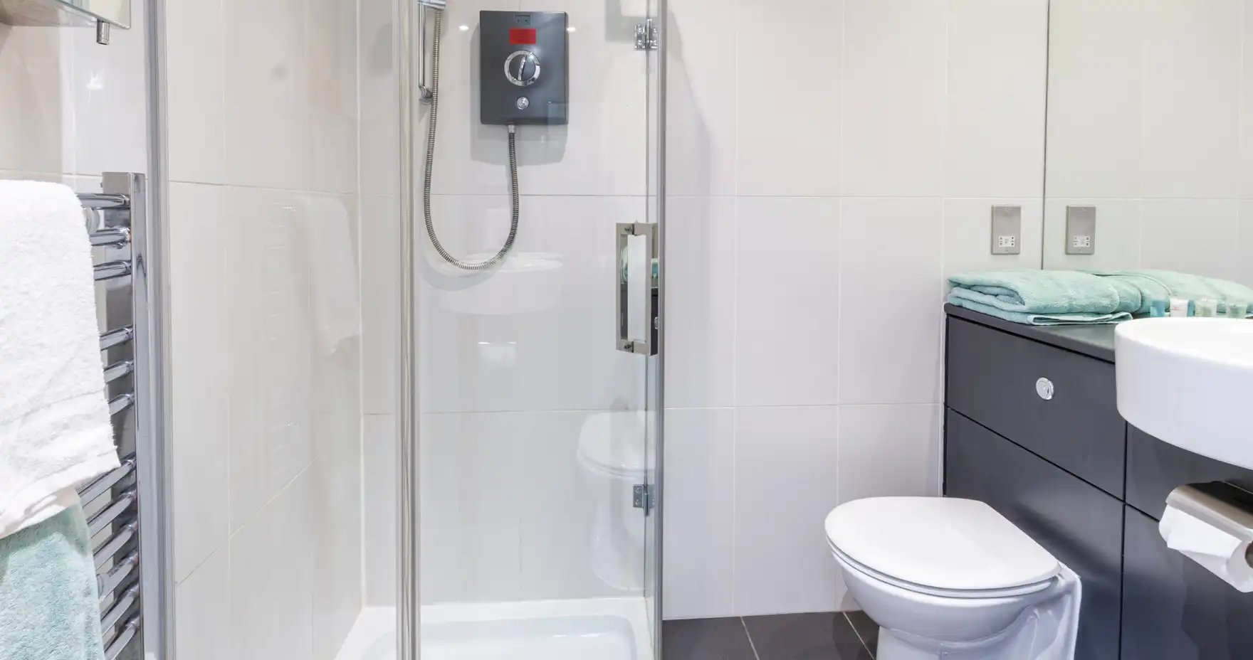 Shower toilet vanity sink bathroom at Kaplan Living Glasgow - Argyle Street in Glasgow Student Accommodation