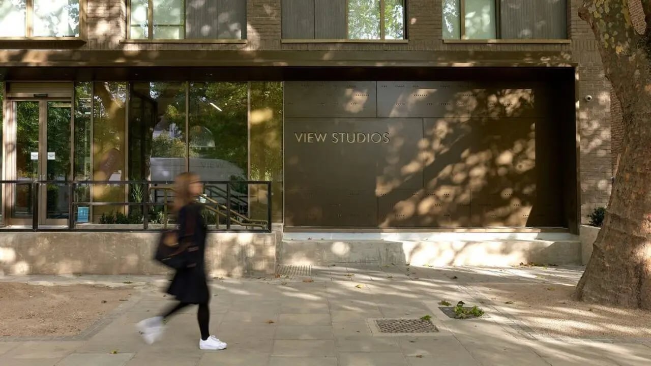 View Studios building entrance exterior at Host View Studios in London Student Accommodation