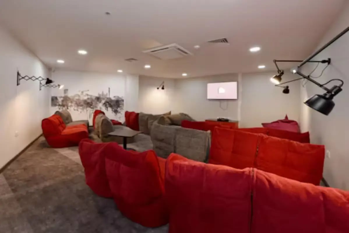 Red and grey beanbags and sofas communal area at Dobbie's Point in Glasgow Student Accommodation