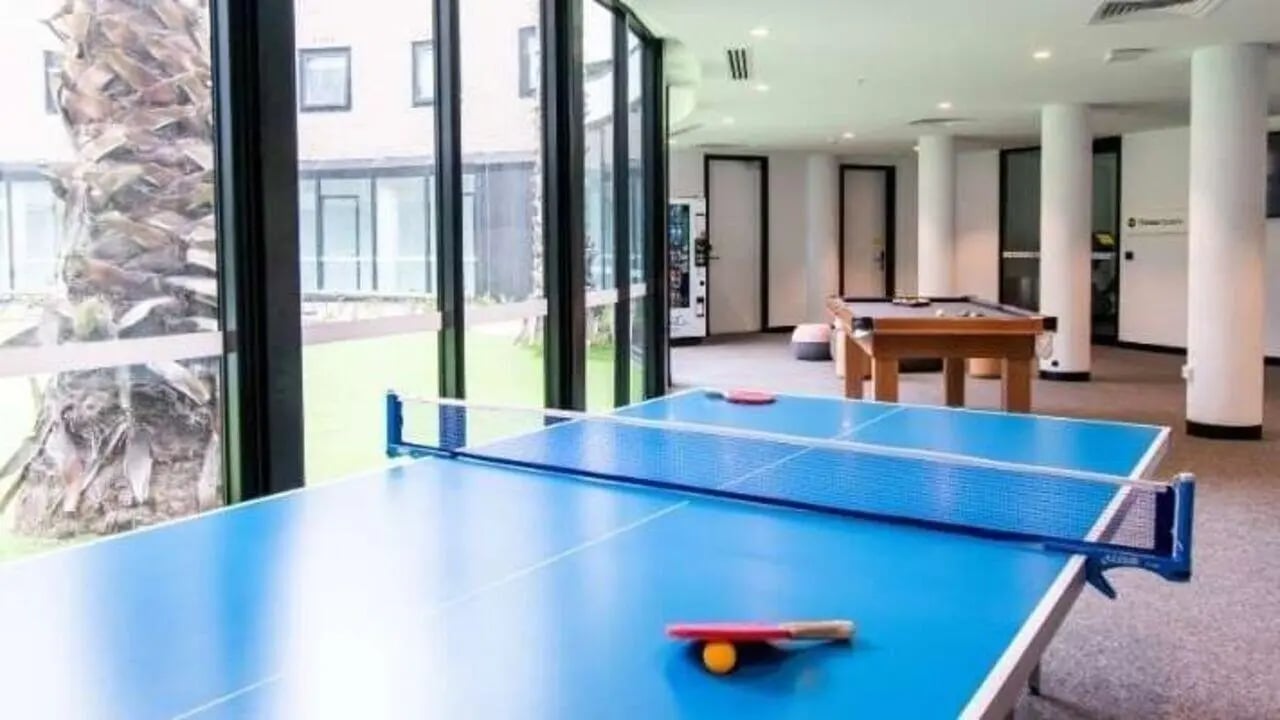 Ping pong table billiard table vending machine common area at UniLodge Park Avenue in Melbourne Student Accommodation
