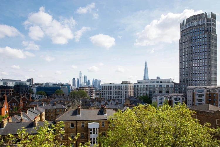 City skyline with modern and historic buildings exterior at Wellington Lodge in London Student Accommodation