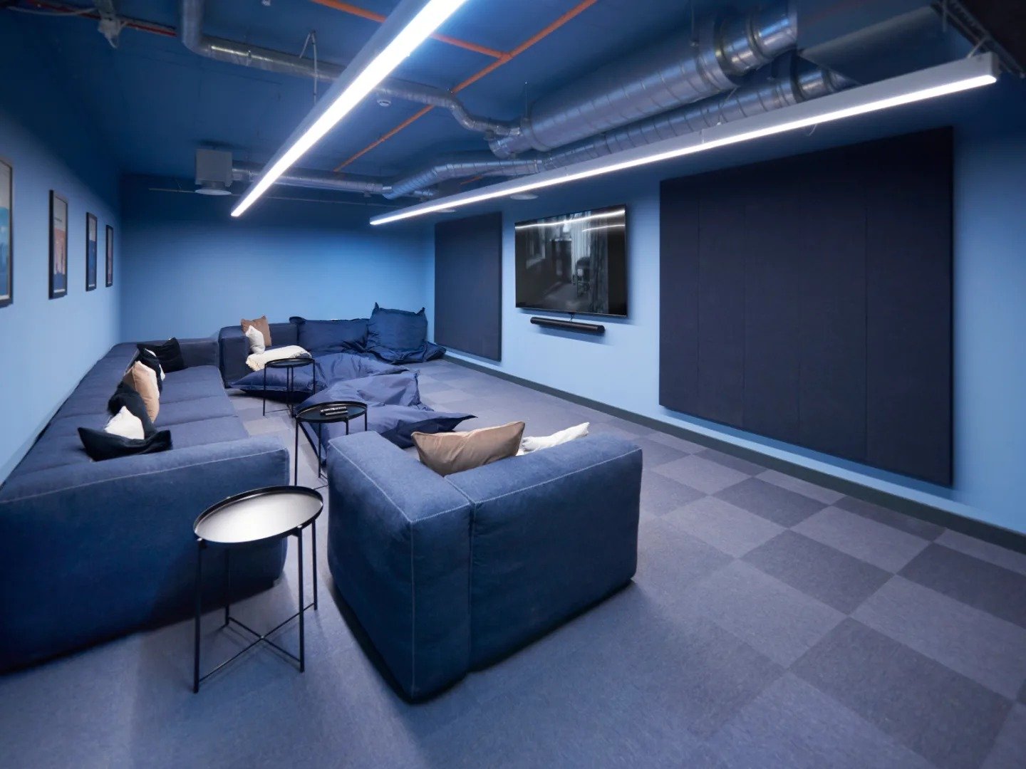Modular sofas beanbags and tv living room at The Gorge in Exeter Student Accommodation