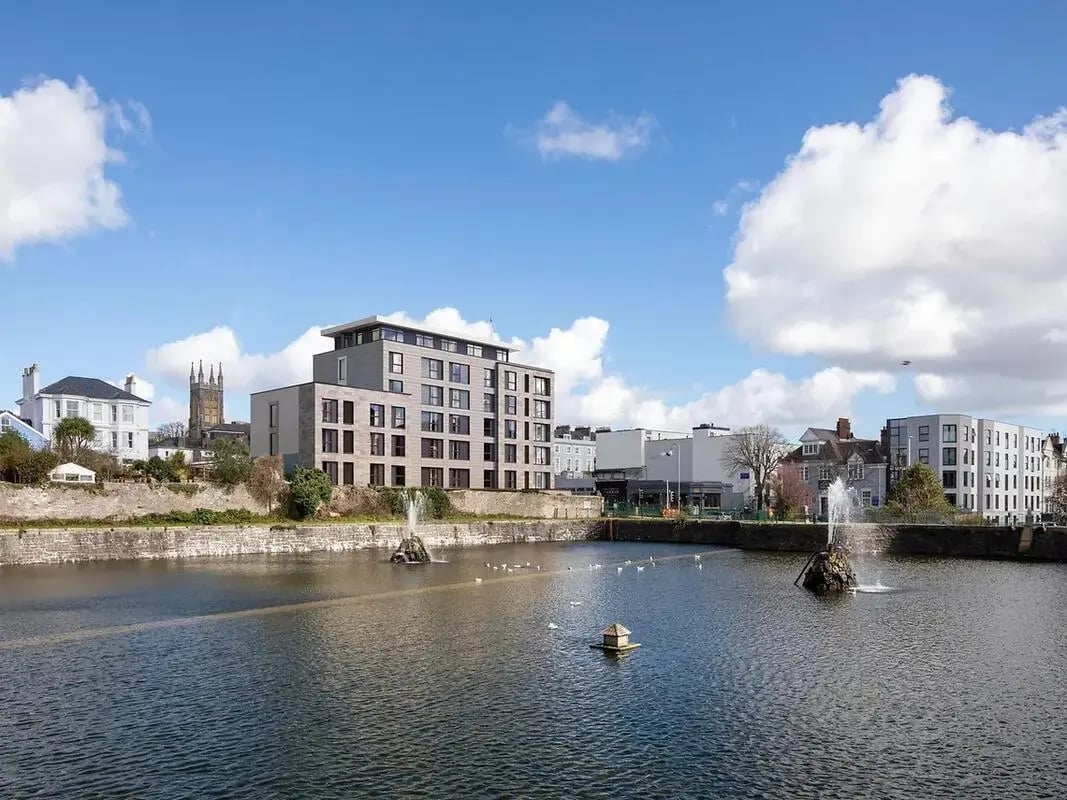 Modern apartments waterfront with fountains exterior at The Reservoir in Plymouth Student Accommodation