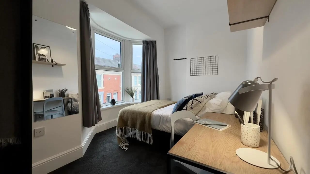 Bed desk lamp mirror with desk bedroom study area at 4 Bedroom House at 126, Empress Road in Liverpool Student Accommodation