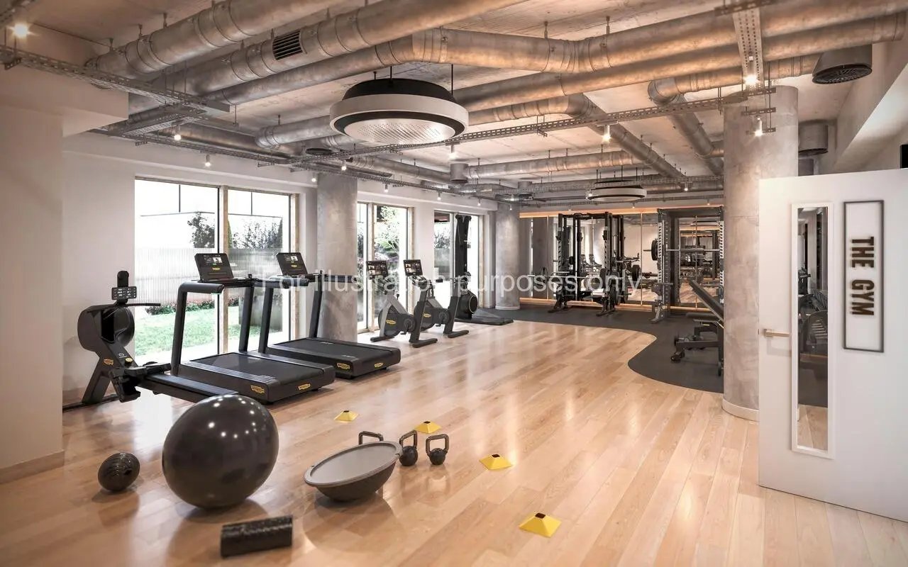 Treadmills rowers weight racks exercise equipment gym at Broadway Studios in Glasgow Student Accommodation