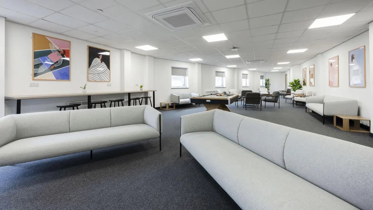 proeating-sofas