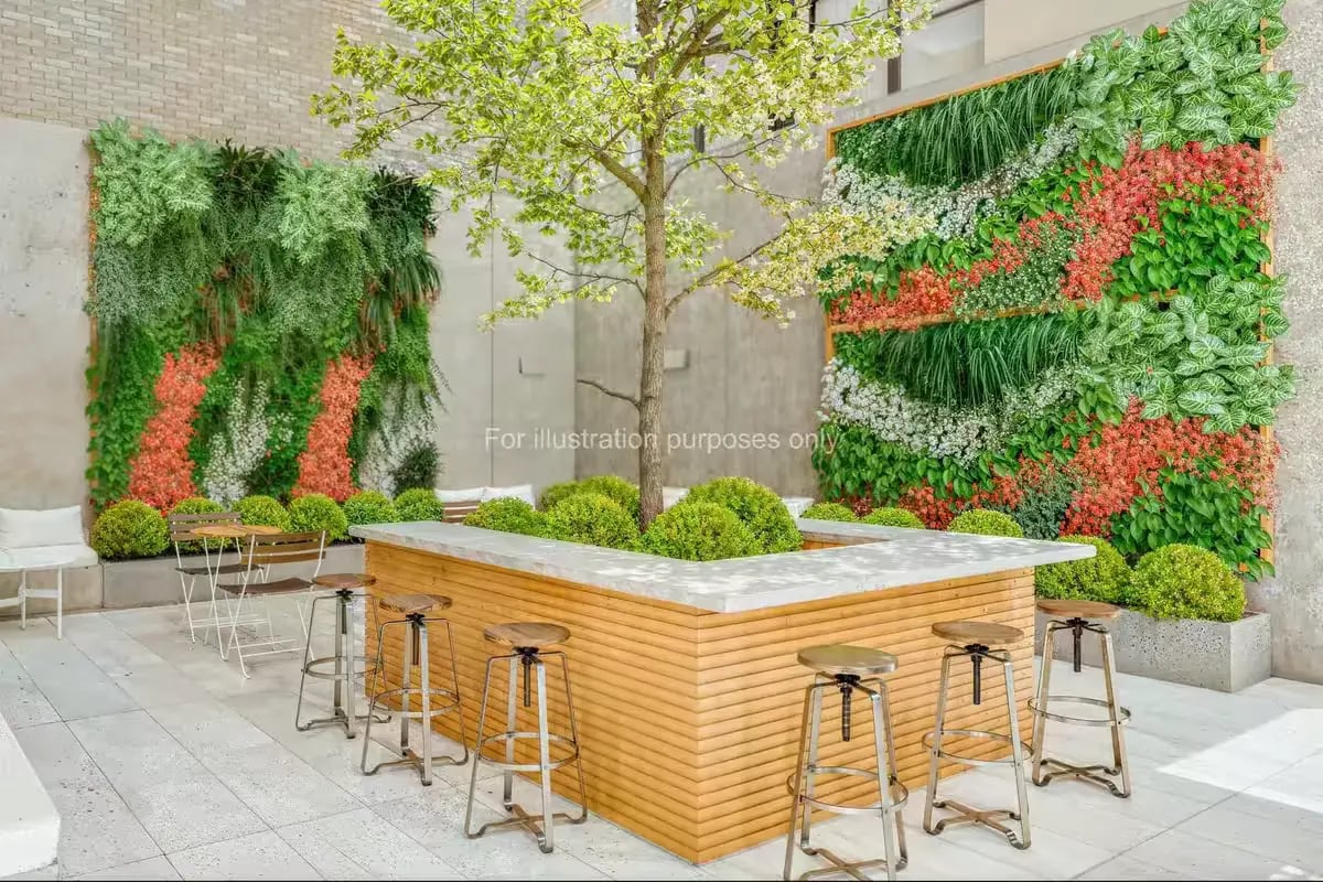 pronCourtyard02