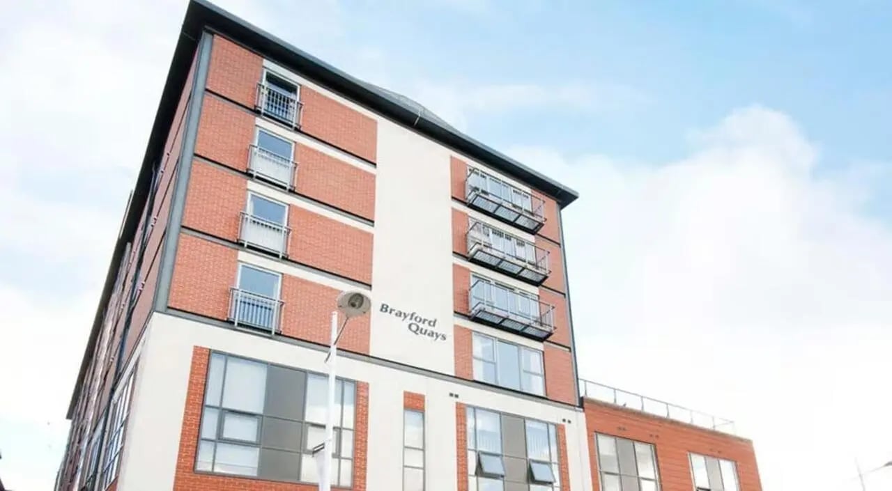 Modern building with balconies Brayford Quays exterior at Brayford Quay in Lincoln Student Accommodation