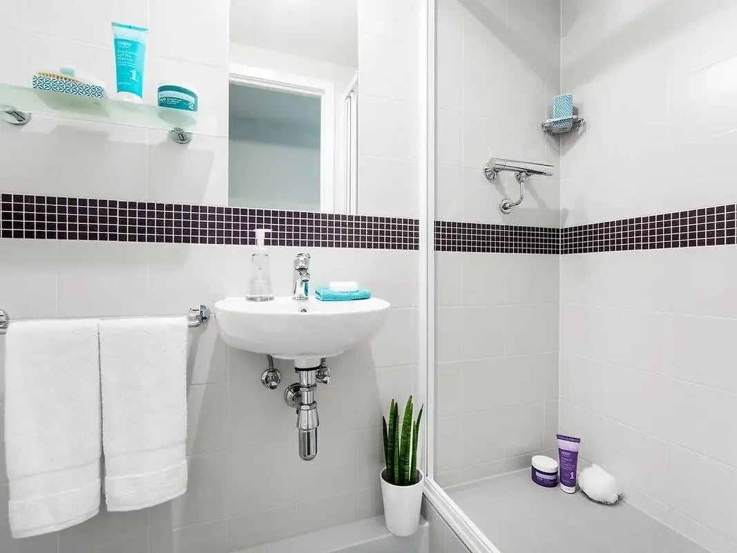 proint-bathroom