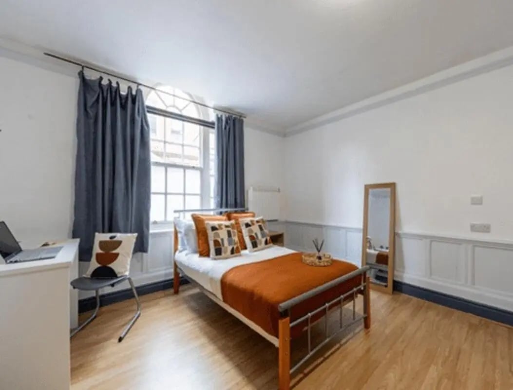 Bed desk chair laptop mirror bedroom at dwell Castle Gate Haus in Nottingham Student Accommodation