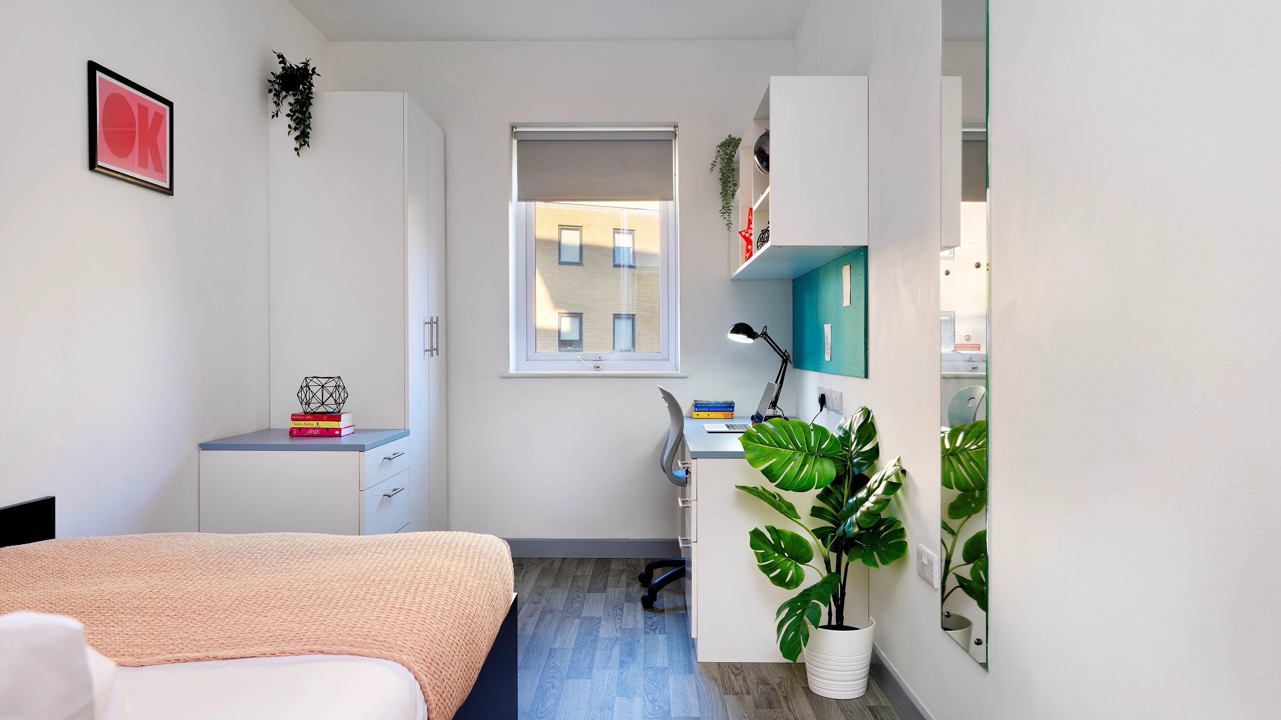 Silver En-Suite Accessible