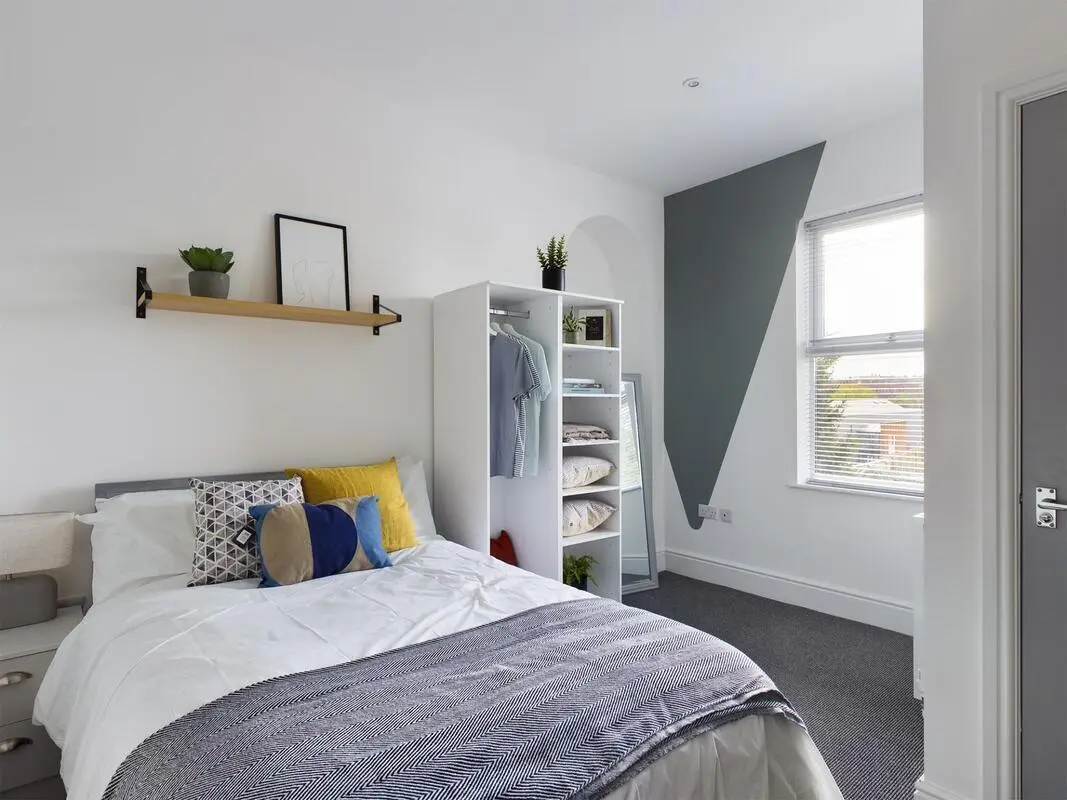 6 Bedroom House at 47, Monks Road