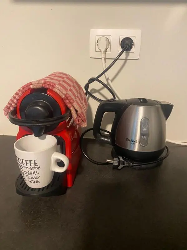 Adorable 1 Bedroom Apartment close to  Solvay Brussels School of Economics & Management