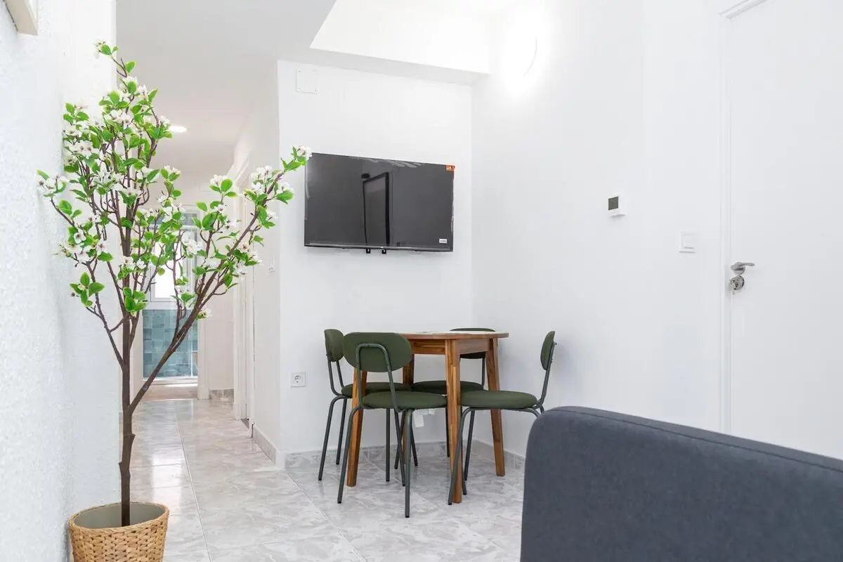 Cozy single bedroom with balcony