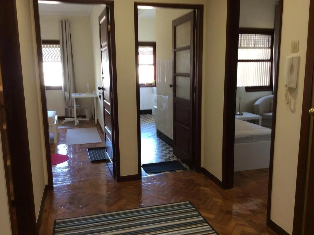 Lovely single bedroom in Cedofeita