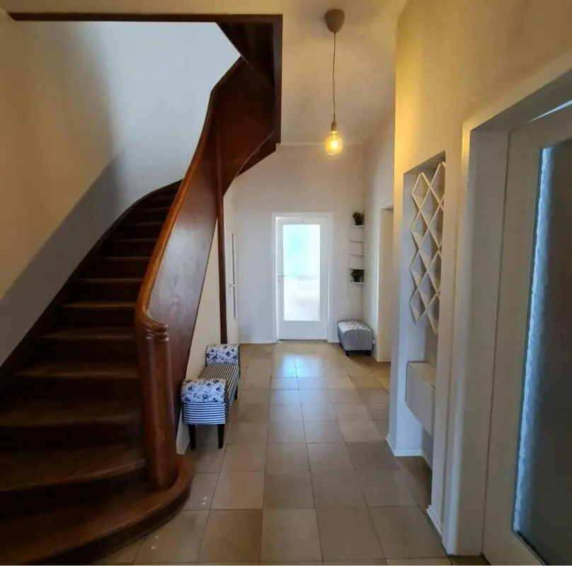 Modern single bedroom in the centre of Bonn