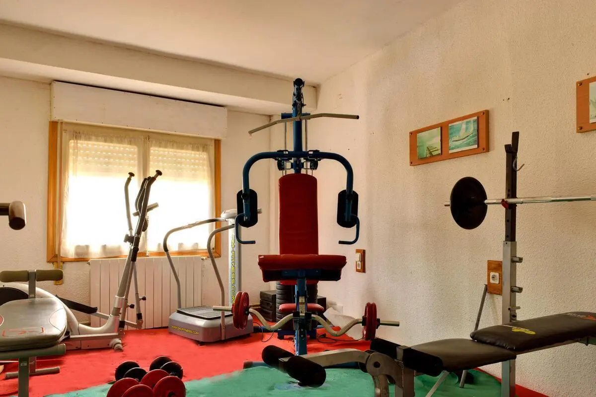 Lovely single bedroom (2A) close to Universidad de Zaragoza - Campus Rio Ebro