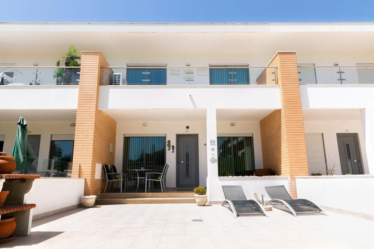 Awesome 2 Bedroom Duplex close to Balaia Golf Course