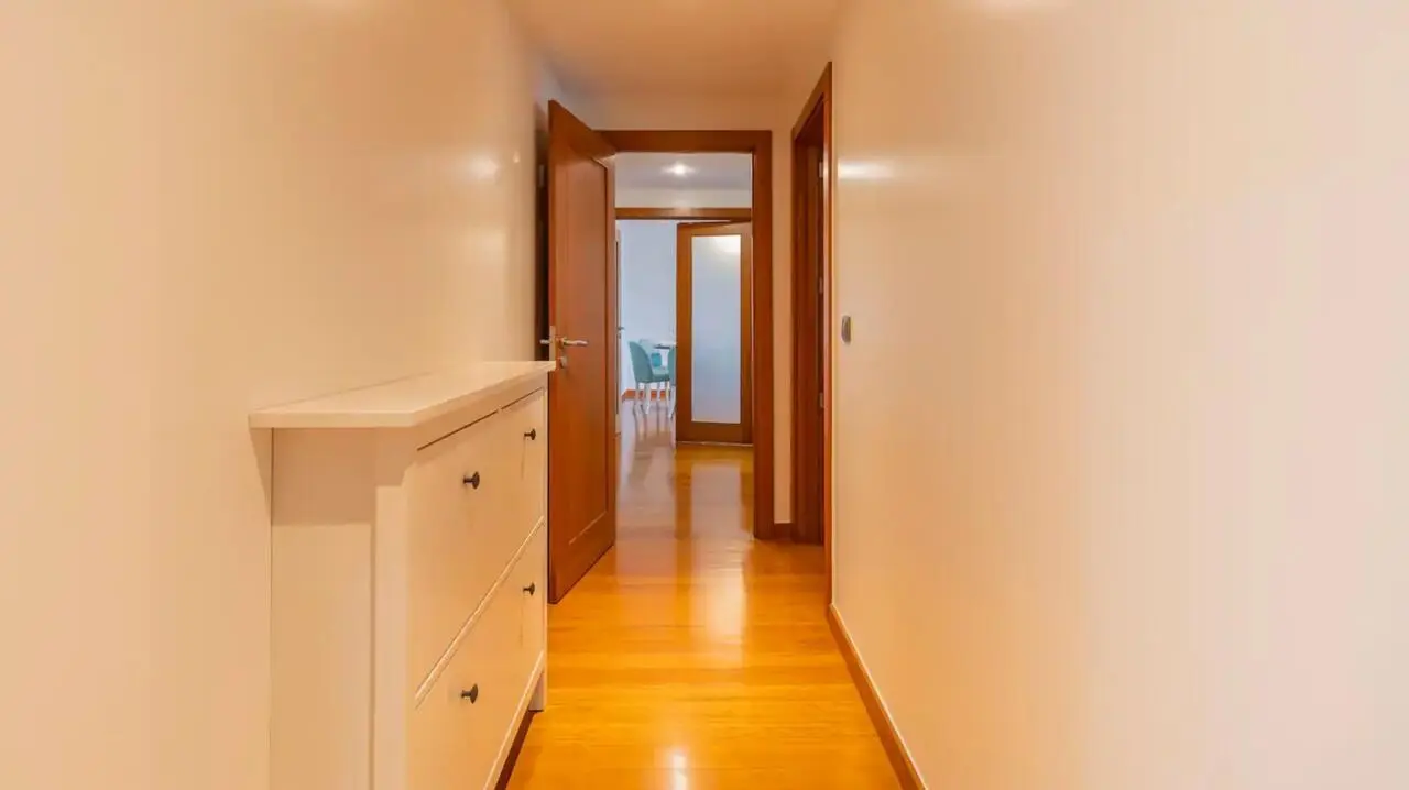 Pleasant and sunny 2-bedroom flat