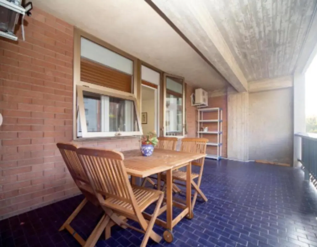 Entire Apartment Superior Family Room In Perugia Centre Near Train Station