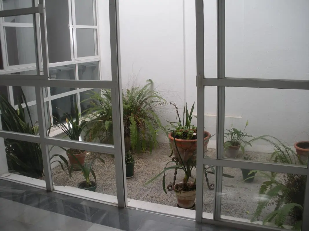 Nice double bedroom close to UCA