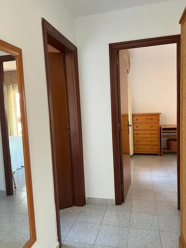 Beautiful double bedroom with balcony close to the university areas of Vall d’Hebron and Mundet