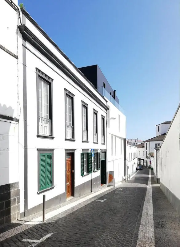 Homely single bedroom in Ponta Delgada